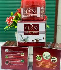 Hodan Anti-Mark Dark Spots Clearing Skin Moisturizing Brighteniing Cream.